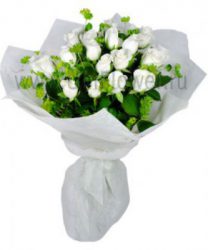 Букет 19 белых роз «Белоснежка»